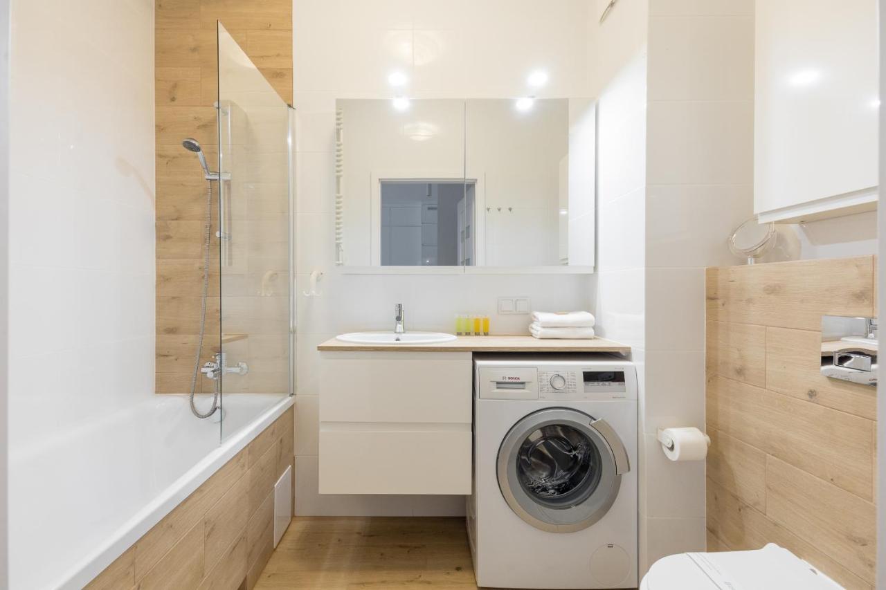 Budki Szczesliwickie Business Apartment Varsavia Esterno foto